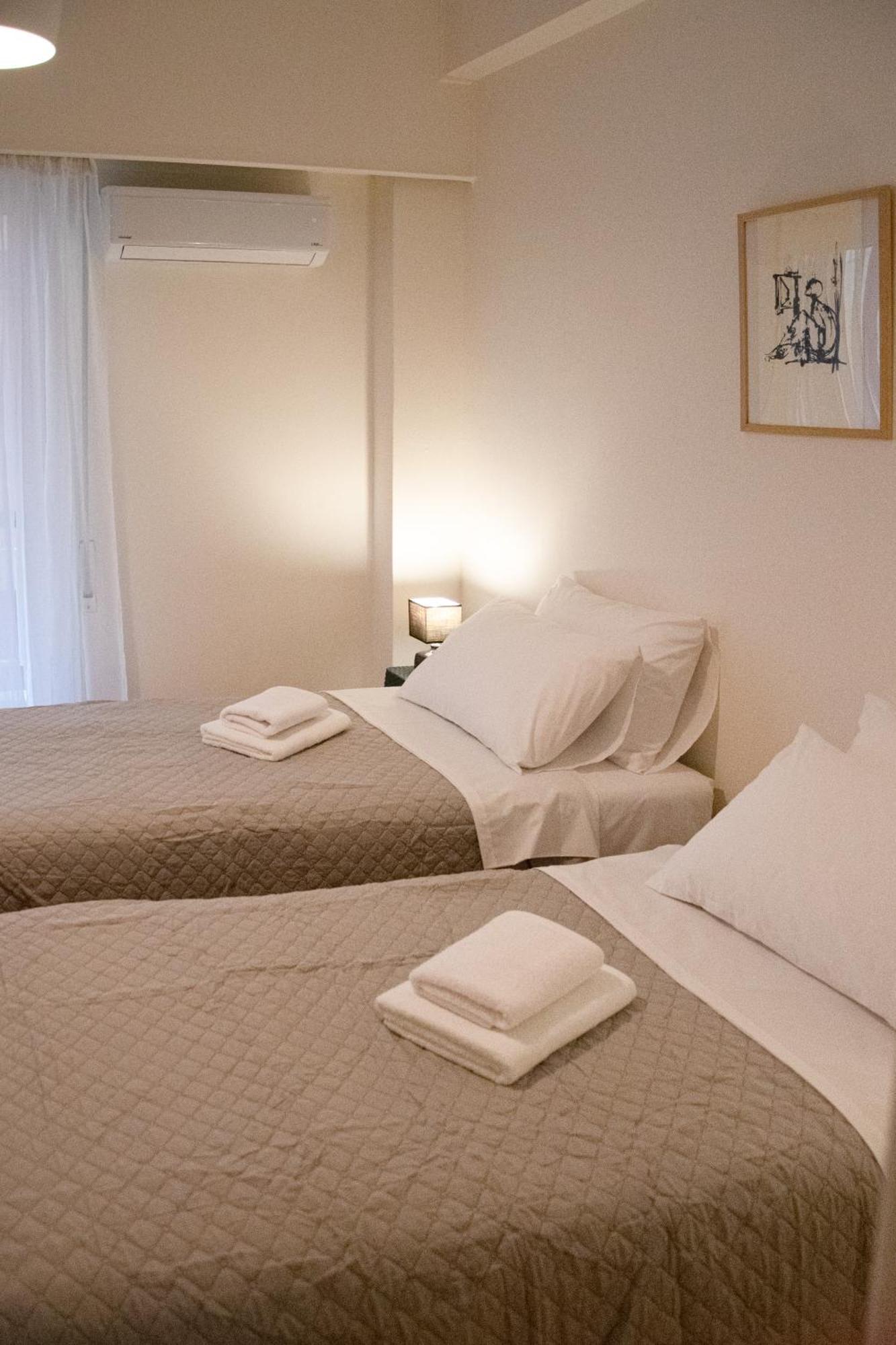 Spacious Modern Apartment In Pagkrati Афины Экстерьер фото